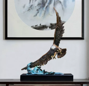 大鹏展翅黄铜1