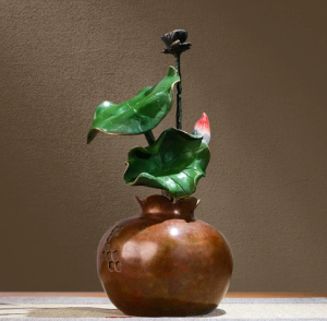 雅致荷花铜摆件1